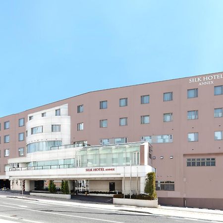 Silk Hotel Annex Иида Экстерьер фото